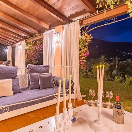 Bambu' 9&2, Emma 别墅 *