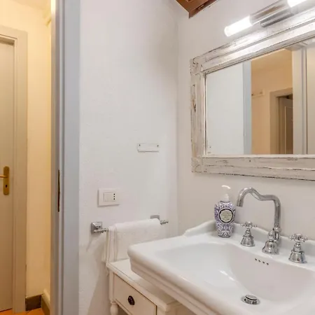 Bambu' 9&2, Emma 别墅