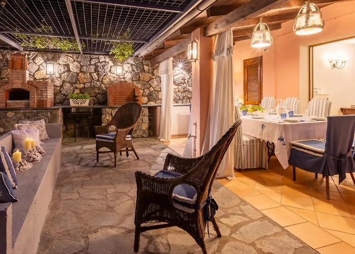 Villa Bambu' 9&2, Emma *