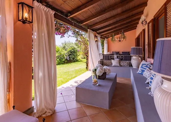 Bambu' 9&2, Emma Villa *